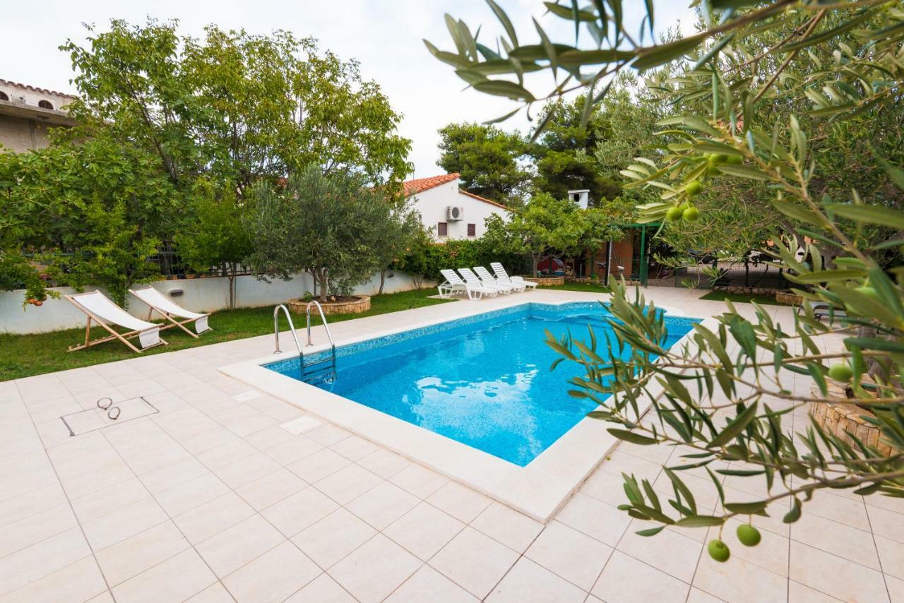Villa Croatica Apartments Žaborić Exterior foto